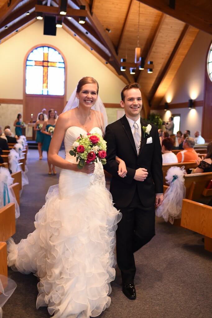 Abigail Hedlin ’16 Wolfgram and Joshua Wolfgram ’16 were married on May 28, 2017.